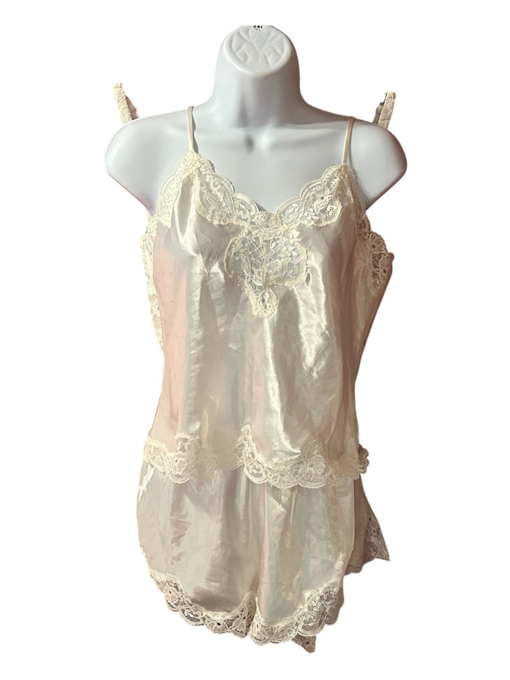 Victoria's Secret Satin Lace Cami & Shorts Set - Ivory